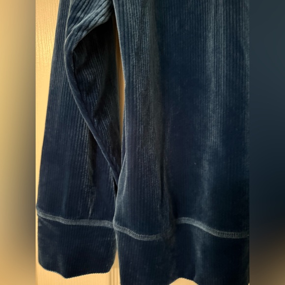 DKNY sport - Picture 7 of 7